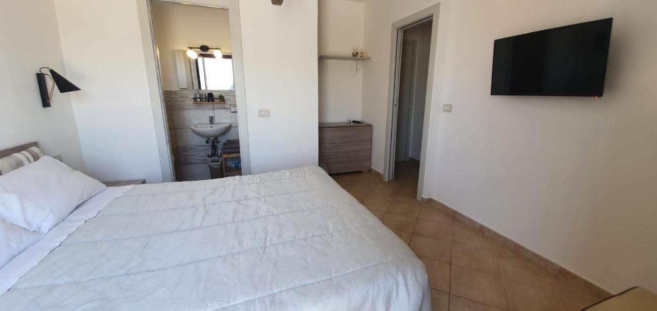 B&B Villa Orchidea Olbia Luaran gambar